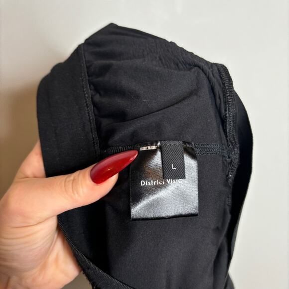 District Vision 3" Pocketed Split Shorts Black - Picture 8 of 9